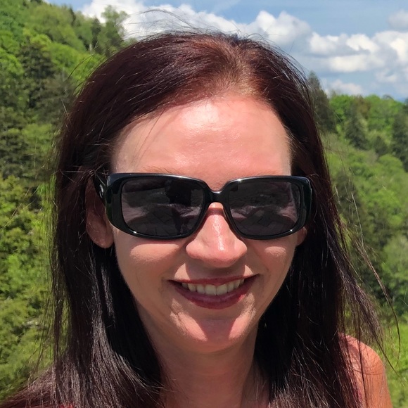 Meet the Posher Other - Meet your Posher, Michelle